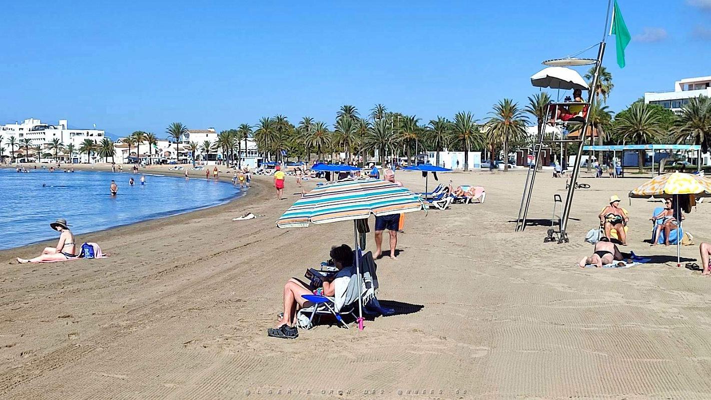 49 - Rosas - Paseo Maritime et Plage Nova.jpg